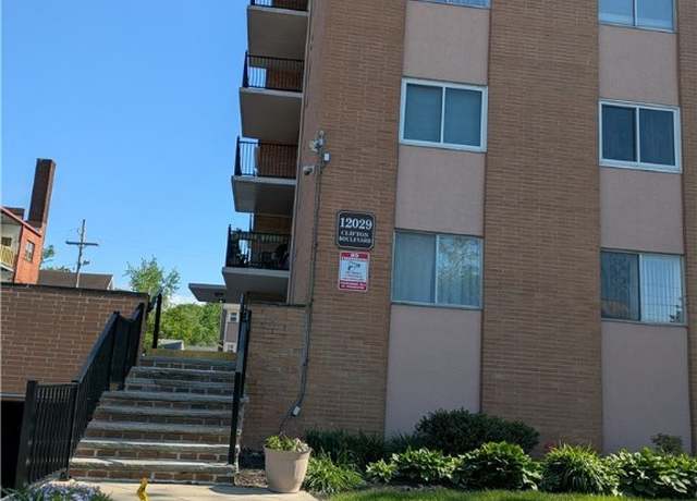 Property at 12029 Clifton Blvd #101, Lakewood, OH 44107, 2 beds, 1.5 baths
