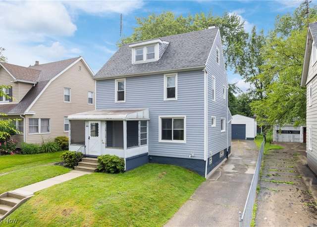 Property at 422 Lindenwood Ave, Akron, OH 44301, 3 beds, 1 bath