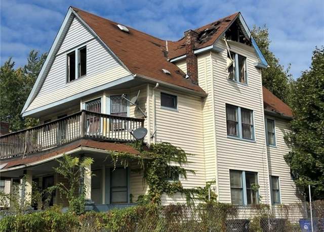 Property at 10411 Parkgate Ave, Cleveland, OH 44108, 5 beds, 3 baths
