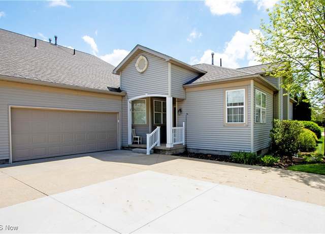 Property at 1135 Alicia Ct, Orrville, OH 44667, 2 beds, 3 baths