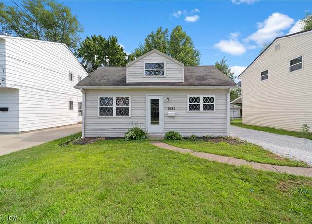Property at 7686 Pinehurst Dr, Mentor On The Lake, OH 44060, 3 beds, 1 bath