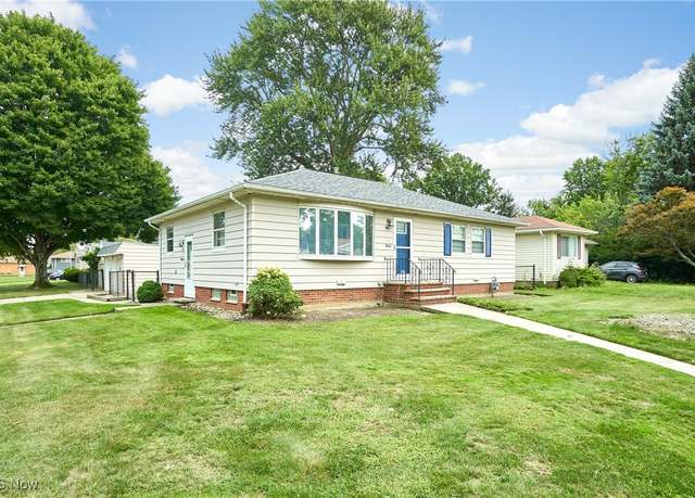 Property at 1129 Homestead Rd, South Euclid, OH 44121, 3 beds, 1.5 baths