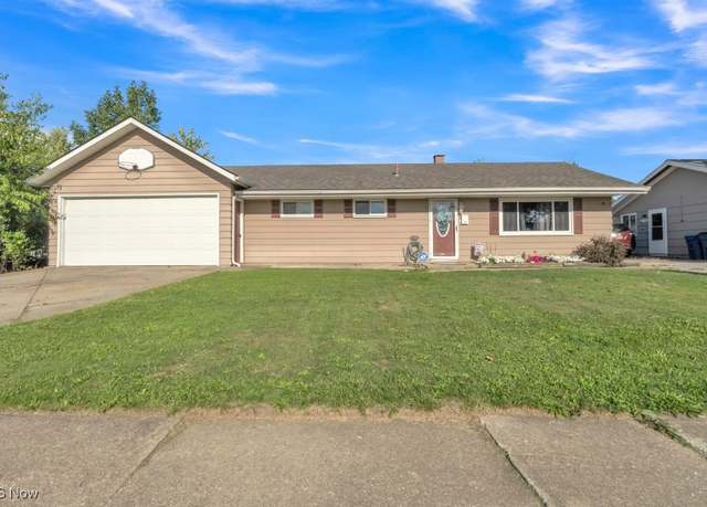 Property at 4215 Meadow Ln, Lorain, OH 44055, 3 beds, 2 baths