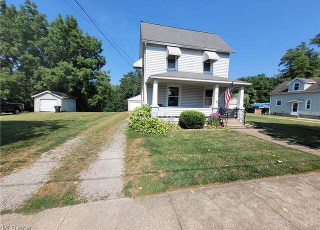 Property at 255 W River Rd N, Elyria, OH 44035, 3 beds, 2 baths