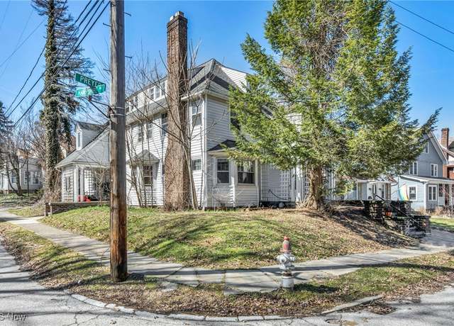 Property at 1724 Preyer Ave, Cleveland Heights, OH 44118, 10 beds, 4 baths