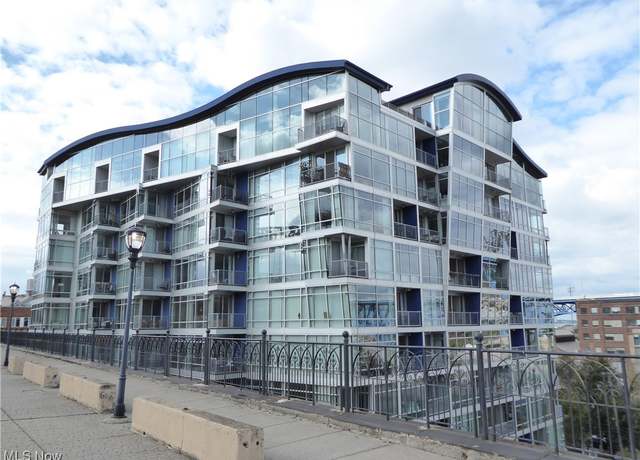 Property at 1237 Washington Ave #701, Cleveland, OH 44113, 2 beds, 2 baths
