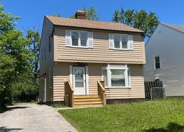 Property at 17207 Stockbridge Ave, Cleveland, OH 44128, 3 beds, 1.5 baths