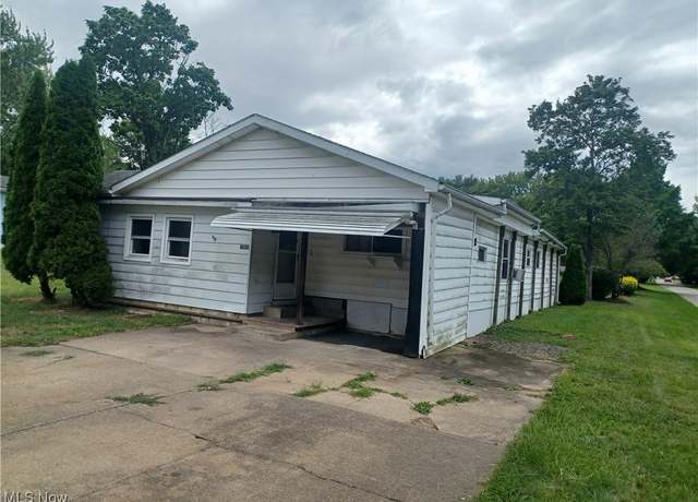 Property at 3908 Hightree Ave SE, Howland, OH 44484, 3 beds, 1 bath