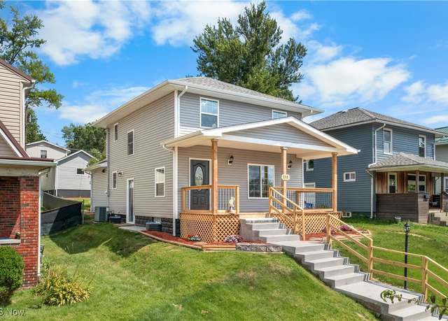 Property at 516 Oakland Blvd, Cambridge, OH 43725, 3 beds, 2.5 baths