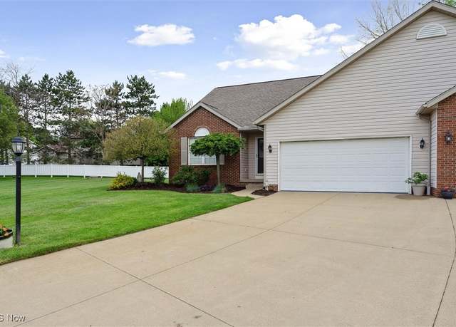 Property at 10382 Sudbury Cir NW, North Canton, OH 44720, 2 beds, 2 baths