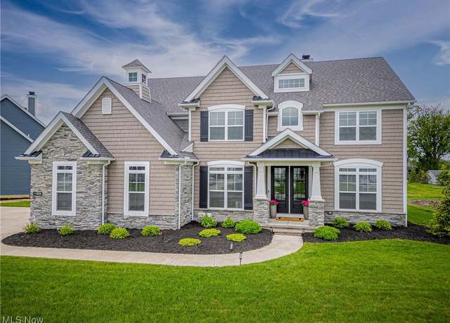 Property at 510 S Port Dr, Avon Lake, OH 44012, 5 beds, 5 baths