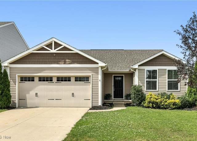 Property at 107 Lakeview Cir, Amherst, OH 44001, 3 beds, 3 baths