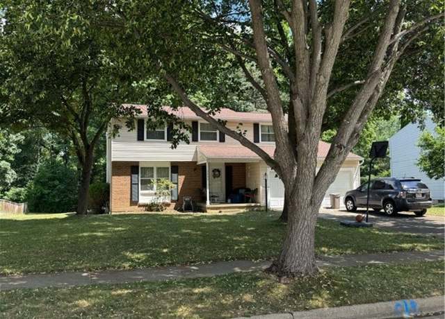 Property at 2805 Wexford Blvd, Stow, OH 44224, 4 beds, 1.5 baths