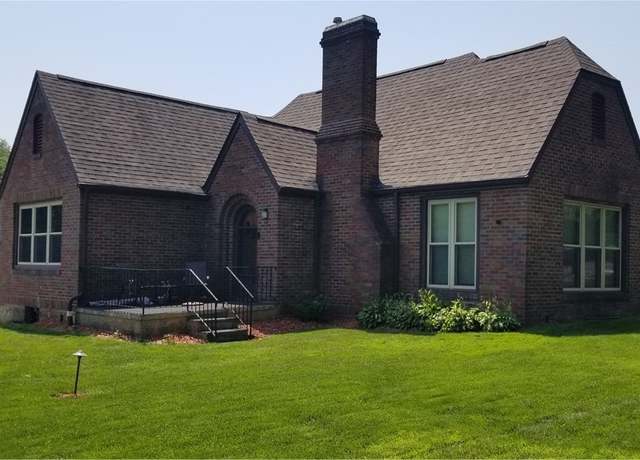 Property at 15369 Old Lincoln Hwy, East Liverpool, OH 43920, 2 beds, 2 baths