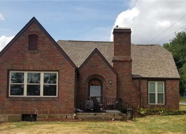 Property at 15369 Old Lincoln Hwy, East Liverpool, OH 43920, 2 beds, 2 baths