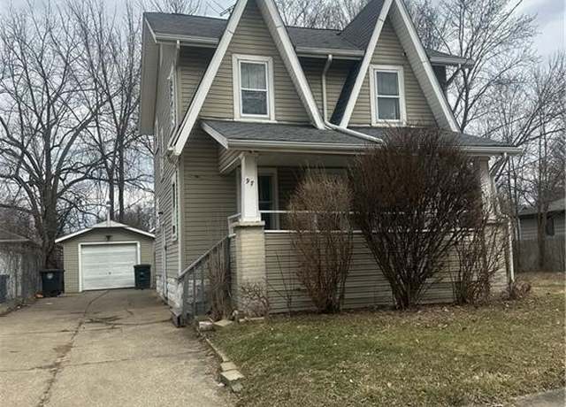 Property at 97 Brighton Dr, Akron, OH 44301, 3 beds, 1 bath