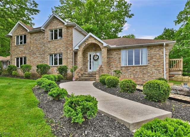 Property at 14369 E Bagley Rd, Middleburg Heights, OH 44130, 4 beds, 3.5 baths