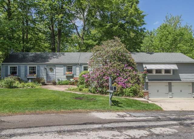Property at 29208 Armadale Ave, Wickliffe, OH 44092, 3 beds, 2 baths
