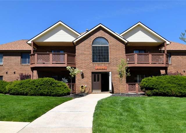 Property at 8595 Scenicview Dr Unit S205, Broadview Heights, OH 44147, 2 beds, 2 baths