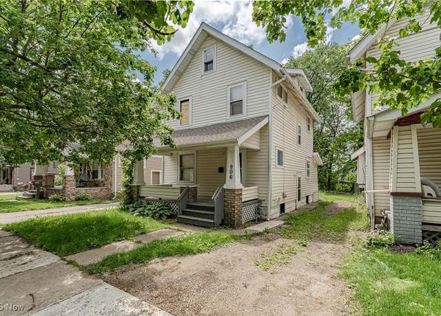 Property at 906 Beardsley St, Akron, OH 44311, 4 beds, 1 bath