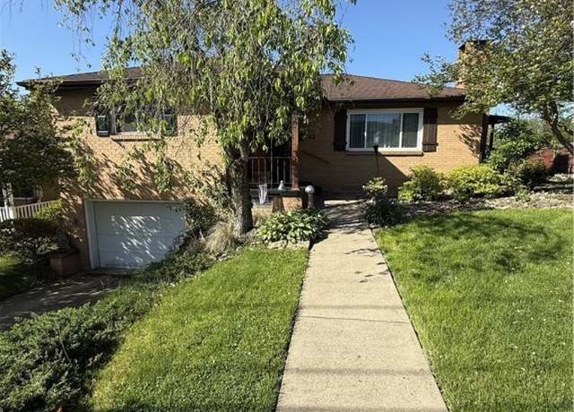 Property at 212 Wayne Ave, Weirton, WV 26062, 3 beds, 2 baths