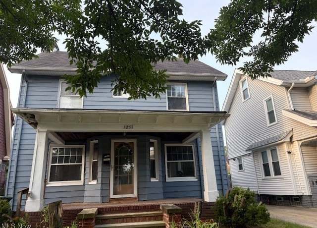 Property at 3258 E Berkshire Rd, Cleveland Heights, OH 44118, 4 beds, 1.5 baths