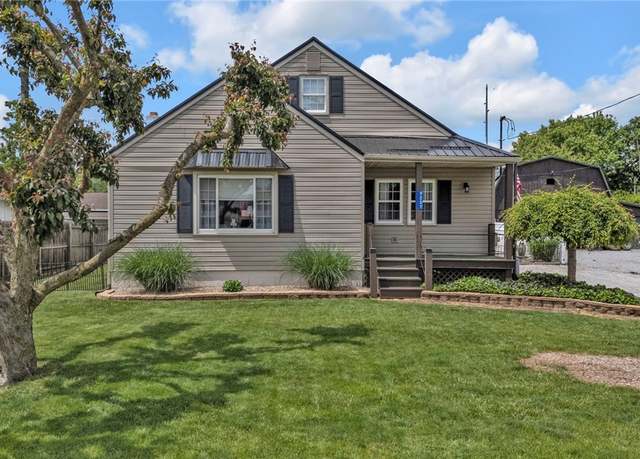Property at 9237 Oak Ave SE, East Sparta, OH 44626, 3 beds, 1.5 baths