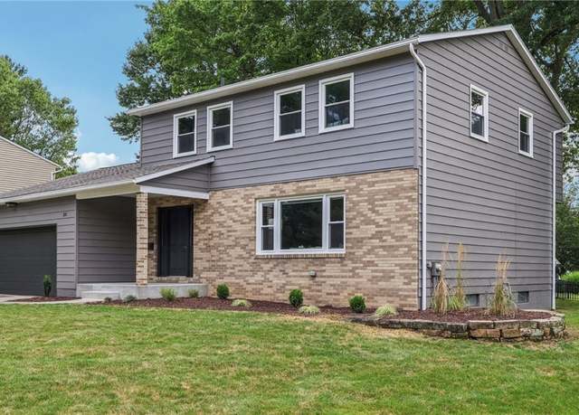 Property at 296 Windfall Ln, Wadsworth, OH 44281, 4 beds, 2.5 baths