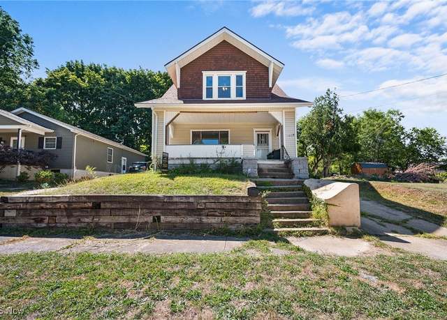 Property at 1472 Rockaway St, Akron, OH 44314, 3 beds, 1.5 baths