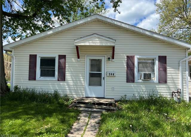 Property at 244 E 238th St, Euclid, OH 44123, 3 beds, 1 bath