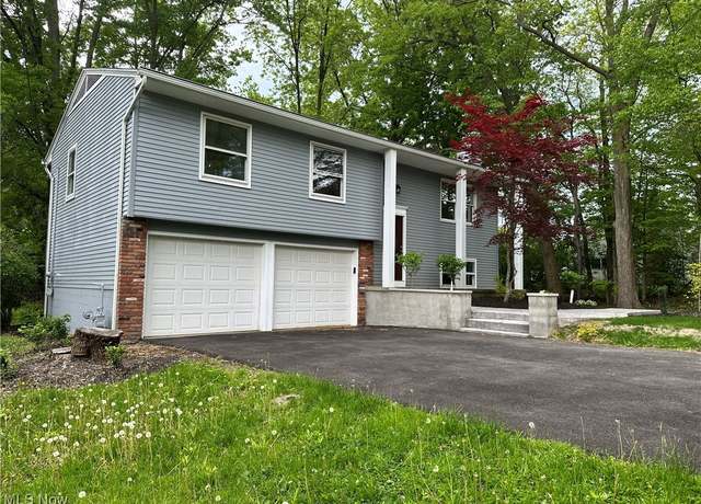 Property at 9744 Andrea Dr, Concord, OH 44060, 3 beds, 2.5 baths