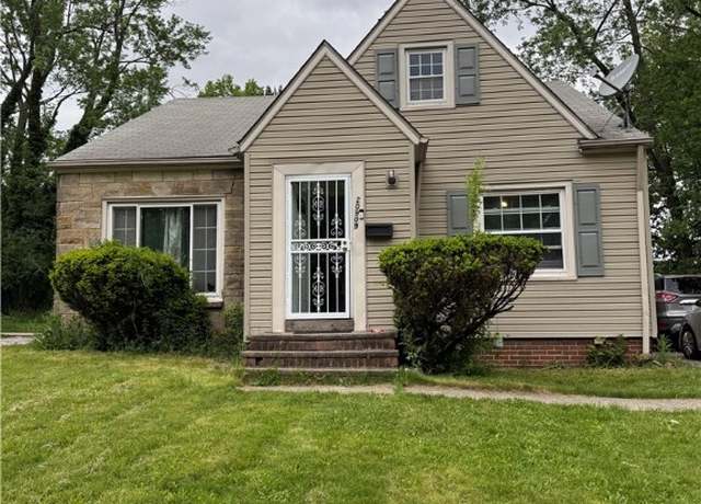 Property at 20909 Kenyon Dr, Maple Heights, OH 44137, 3 beds, 2 baths