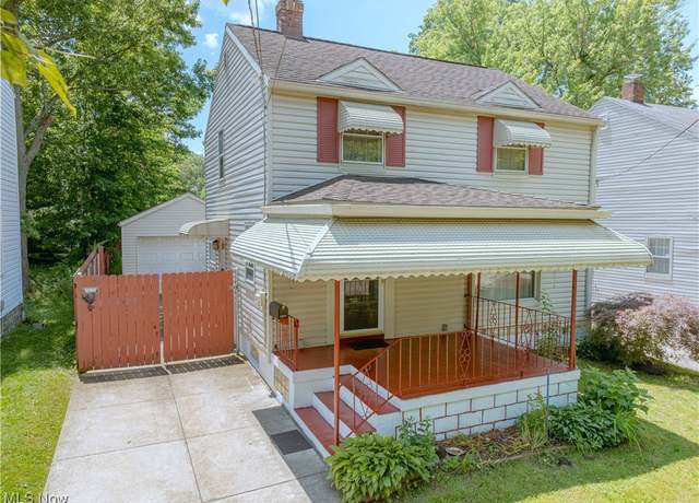 Property at 868 Davies Ave, Akron, OH 44306, 4 beds, 2 baths
