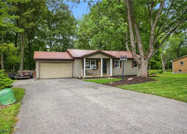 Property at 46412 Dogwood Cir, New Waterford, OH 44445, 3 beds, 1.5 baths
