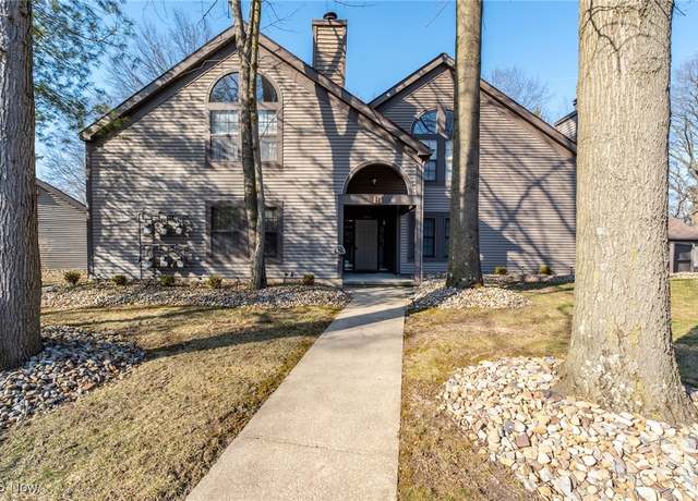 Property at 1143 Red Tail Hawk Ct #1, Youngstown, OH 44512, 2 beds, 2 baths