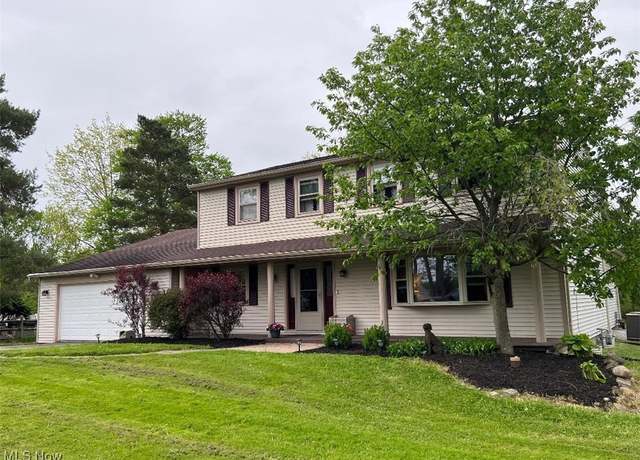Property at 2165 Stony Hill Rd, Hinckley, OH 44233, 5 beds, 3 baths