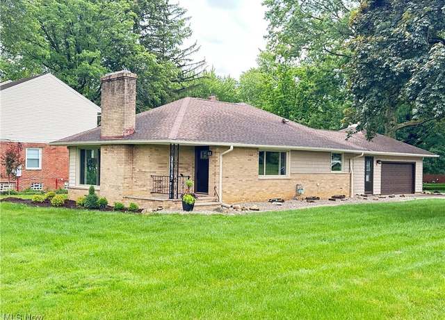 Property at 9171 Ridge Rd, North Royalton, OH 44133, 3 beds, 2 baths