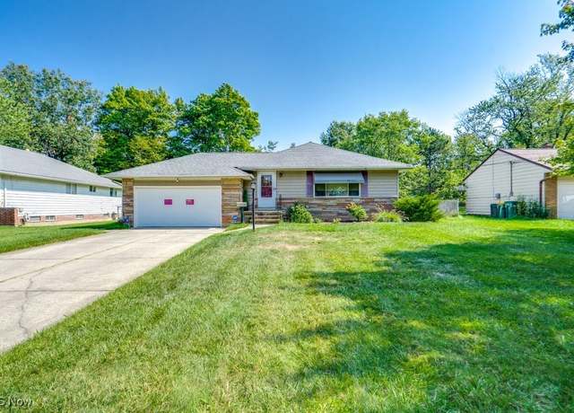 Property at 731 Edgewood Rd, Richmond Heights, OH 44143, 3 beds, 1.5 baths