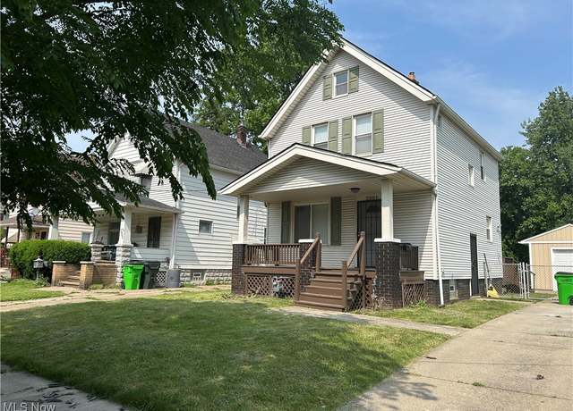 Property at 3961 E 53rd St, Newburgh Heights, OH 44105, 3 beds, 1.5 baths