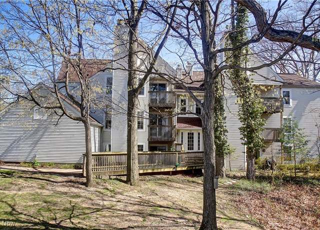 Property at 1207 W River Rd N, Elyria, OH 44035, 2 beds, 2 baths