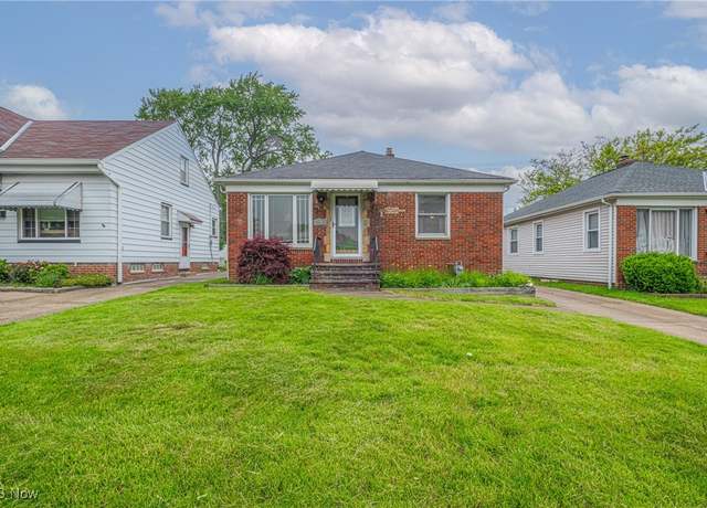 Property at 5806 Sunderland Dr, Parma, OH 44129, 3 beds, 1 bath