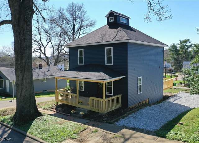 Property at 284 S Alexander St, Millersburg, OH 44654, 3 beds, 1.5 baths
