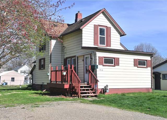 Property at 530 Shackson St, Conneaut, OH 44030, 3 beds, 2 baths