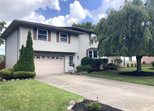 Property at 14652 Sheldon Rd, Brook Park, OH 44142, 5 beds, 2.5 baths