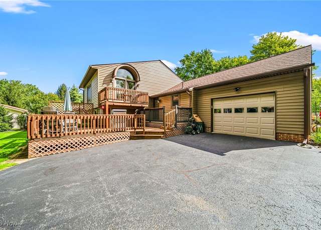 Property at 7464 Demshar Dr, Mentor, OH 44060, 3 beds, 2.5 baths