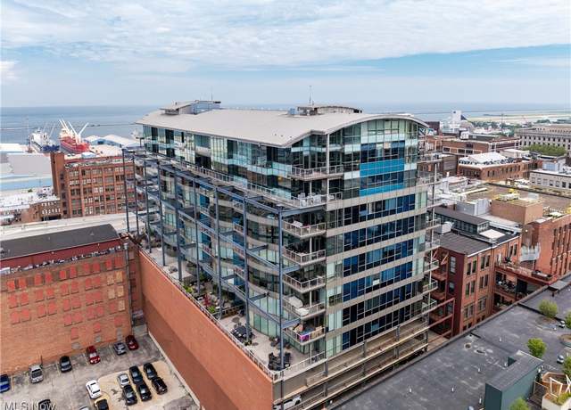 Property at 701 W Lakeside Ave #606, Cleveland, OH 44113, 2 beds, 3 baths