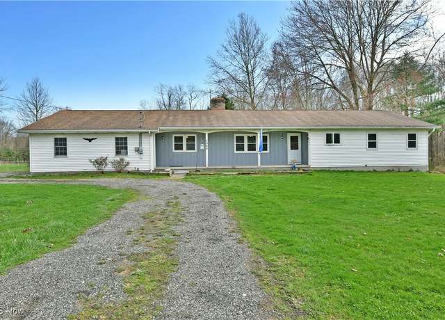 Property at 4966 Everett Hull Rd, Cortland, OH 44410, 3 beds, 2 baths