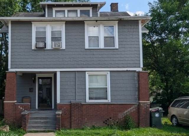 Property at 2310 7th St SW, Canton, OH 44706, 2 beds, 1.5 baths
