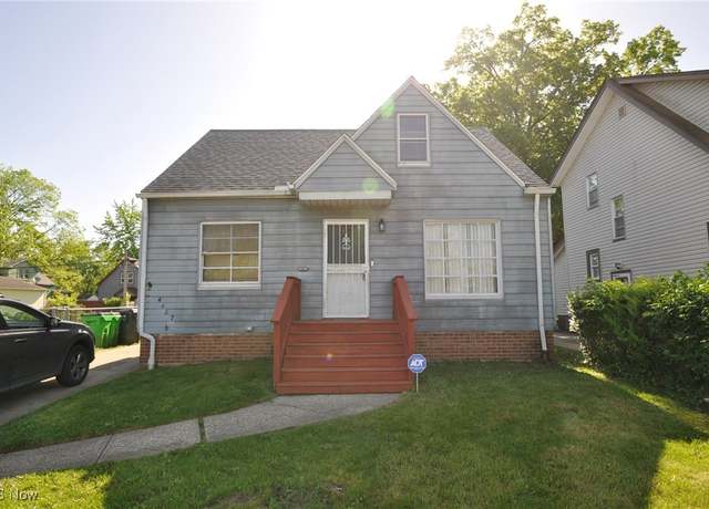 Property at 4427 E 139th St, Garfield Heights, OH 44105, 3 beds, 1 bath