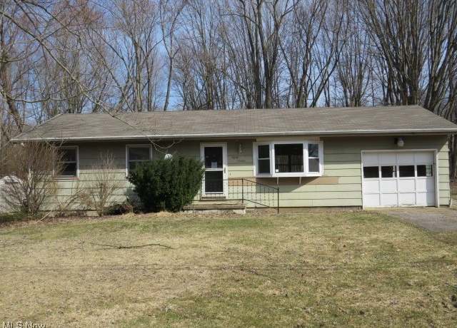 Property at 8016 Ninevah Rd, Geneva, OH 44041, 3 beds, 1 bath